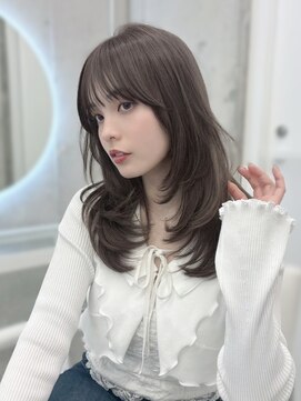 フォンズ(FONS) 透明感グレージュカラー/顔周りカット/ロングレイヤー/表参道