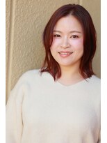 エルアホノホノ(Elua Hono Hono) ボルドーカラーのナチュラルヘア