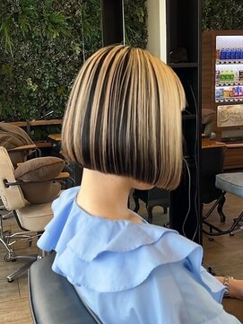 インデペンデンス(independence) 【四条烏丸】ミニボブ×アンブレラカラー