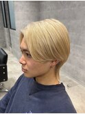 ブロンド ベージュ ブリーチ 渋谷 学割 メンズハイトーン