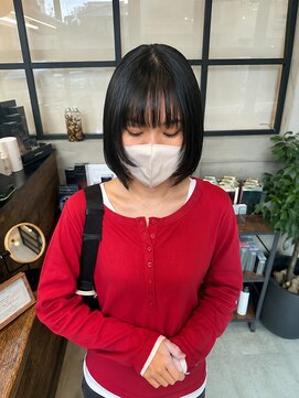 ジュイール(Jouir) 扱いやすさ重視のボブスタイル