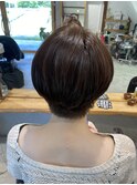 柔らかく女性らしいナチュラルショート
