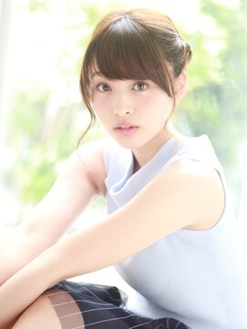 クィーンズガーデンバイケーツーギンザ(QUEEN’S GARDEN by K two GINZA) [K-two銀座]王道モテアレンジ夏のヘアアレンジ