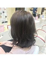 クオリス 上板橋店(QUALIS)&nbsp;肩ライン★ロブ/ミディアム/パーマ/ウェーブ