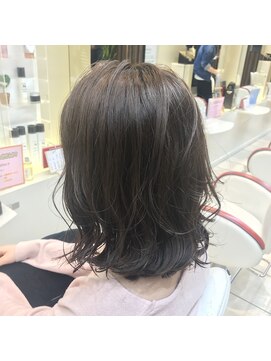 クオリス 上板橋店(QUALIS) 肩ライン★ロブ/ミディアム/パーマ/ウェーブ