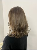 ハイライトシアベージュ