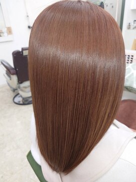 レオ 幸手(Leo) 20代30代40代ピンクアッシュ髪質改善カラー艶感ストレート