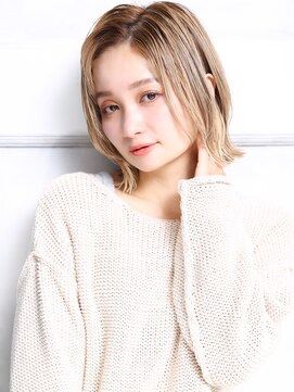 クラッチ 博多(CLUTCH) 大人可愛い２０代３０代４０代小顔　ハイライトカラー J8