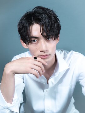 アルファ 新宿(alpha) フェザーパーマ/刈り上げセンターパート/サーフカール[新宿]