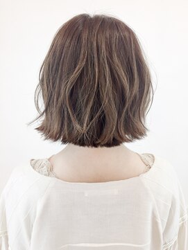 モリオ フロム ロンドン 成増店 【morio成増/一戸】外ハネゆるふわボブ