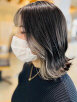 グランデュール 東静岡池田店(GRANDEUR) インナーカラーミルクティーベージュシルバーイヤリングカラー