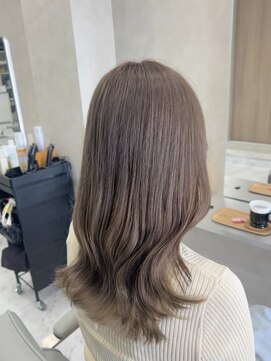 キング(K!ng) アッシュベージュ