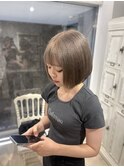 グレージュ