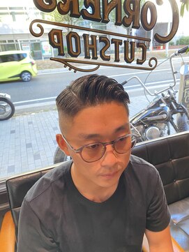 フォーコーナーズ(Four Corners) サイドパート