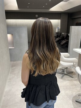 ヴィサージュアクト(VISAGE a.c.t) グレージュカラー