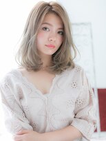 スペース 海浜幕張(spes) 海浜幕張/髪質改善/ホワイトブロンド×ふんわりカールロブg