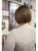 20代30代小顔ゆるふわショートアッシュベージュ