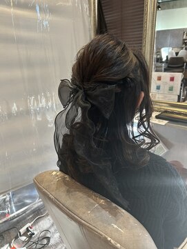 ヘアーリゾートガーデンヴェール(Hair Resort Garden VERT) くるりんハーフアップ