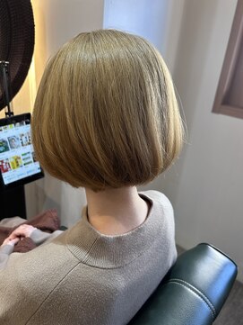 ルプス ヘアーアンドメイク(LUPUS HAIR&MAKE) ハイトーンカラー ボブスタイル10/20/30代