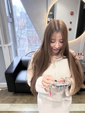 ジゼル 梅田(GiseL) 艶ベージュ