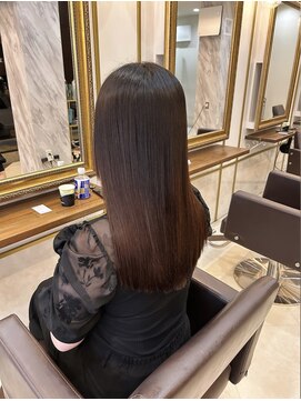 レム ナガノ(REM) 艶髪 before after 杉田