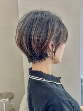 アイドットプラスサッポロ 札幌(i.+SAPPORO) 首元すっきり・小顔効果の大人ショートニュアンスカラー透明感