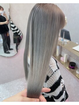 ロンドルピナス 小倉(Lond Lupinus) 黒髪カタログ/オリーブグレー/ココアベージュ/小顔に見せるヘア