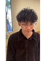 シフト(SHEEFT)&nbsp;波巻きパーマスパイラルパーマ韓国系カジュアルマッシュ