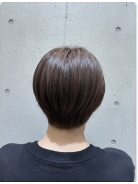 ブロッサム 東久留米店(Blossom) 大人ショート×小顔ひし形◎30代40代丸み美人ボブ