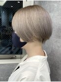 ハイトーンボブミルクティーベージュピンクベージュダブルカラー