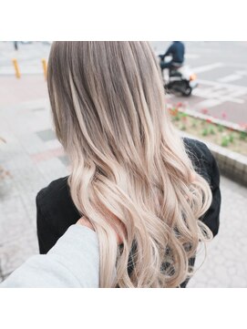 ボアップ 京橋店(boappu) #プルエクステ#グラデーション#ホワイトベージュ