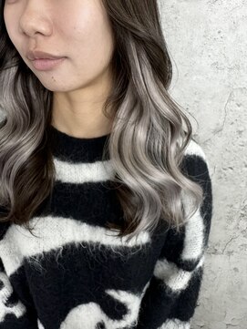 ルーツアイリー 心斎橋(ROOTS IRIE) 大人可愛い/インナーエクステ/シールエクステ/シルバーアッシュ