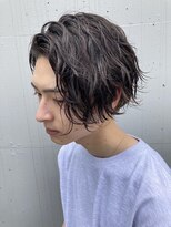 ツーブロック前下がりツイストスパイラルパーマメンズウルフ
