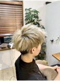 スパイキーショート×ホワイトミルクティー