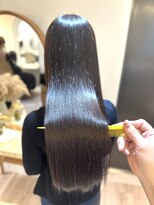 アンド ラ ブランシュ(&.La Blanche)&nbsp;ワンレン/黒髪カタログ/ネビージュ/小顔/髪質改善