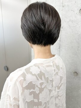 モリオ(morio) ＊大人女子上品可愛い重め黒髪マッシュショートボブ30代40代2