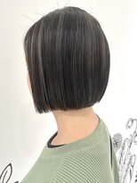 ケンジ 横浜(KENJE)&nbsp;さとうあやか/ダークグレージュ/ぷつっとボブ/暗髪ボブ