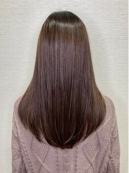 ファースト 郡山店(first)の写真/[デザイン性のある縮毛矯正★] 前髪や毛先などのアレンジで最新トレンドを掛け合わせるこなれスタイルに。