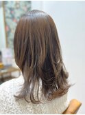 アレンジしやすいレイヤーミディ/オリーブベージュ