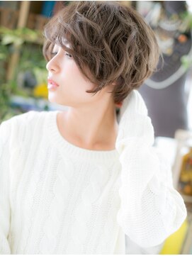カバーヘア ブリス 大宮西口(COVER HAIR bliss) 斜めバングハイライト小顔抜け感ショートボブc6大宮20代30代40代