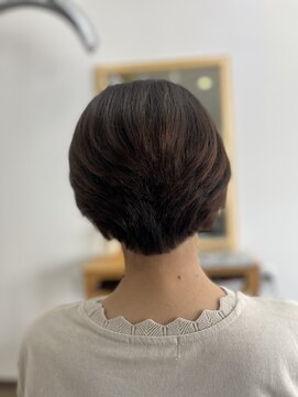 ルポ(repos) 小顔ボブ白髪染め髪質改善40代50代酸性ストレート清須新清洲