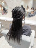 ベルグロー(BELLEGROW)&nbsp;ハーフアップ/お呼ばれヘア/キレイめヘア