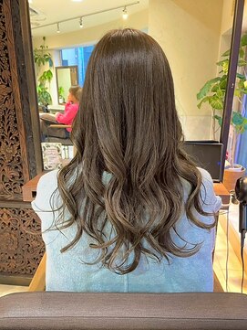 ヘアリゾート粋 ティガ 池袋店(tiga) 透明感シアーブラウン/艶髪ウェーブ/髪質改善