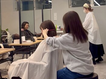 アン 武蔵小杉(un)の写真/女性スタイリスト中心のサロンだからこそできる細やかな気配りと仕上がり◎あなたに似合うヘアをご提案！