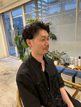 リビング 津田沼(LIVING) 千葉駅MEN’S HAIR/サーフカール/刈り上げセンターパート