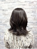 艶とまとまり重視のミディアムナチュラルカラー