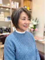 エメールヘア(aimere hair) 大人女性の艶ショートボブ|白髪なじみ上品カラー