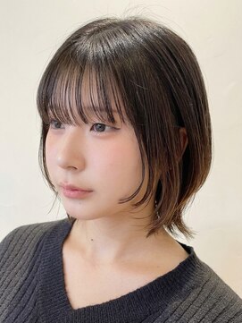 アライズ(ARISE) レイヤーボブ韓国風レイヤー大人ウルフ外はねボブ