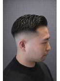 サイドパート×フェードで作る、洗練された大人の男髪
