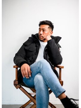 ブロートーキョーバーバーショップ 神田2nd(Bro Tokyo BARBERSHOP) スパイカールミドルフェード！